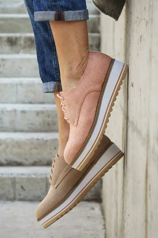 Classic Low-Top Shoes